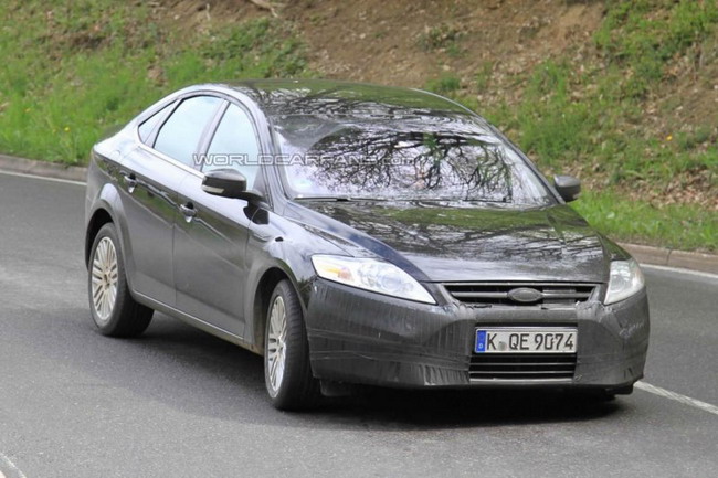 Шпионы поймали рестайлинговый Ford Mondeo