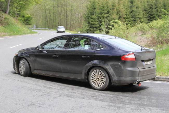 Шпионы поймали рестайлинговый Ford Mondeo