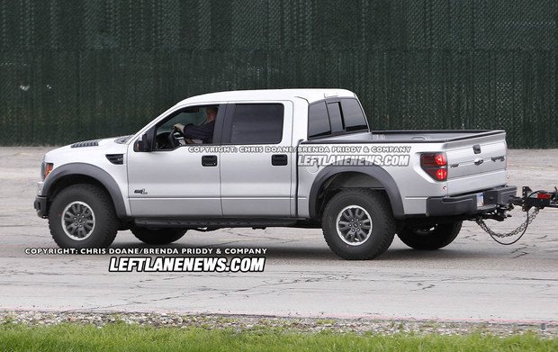 Ford F-150 Raptor SVT 2011