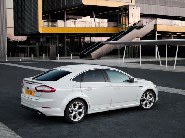 Ford показал обновленный Ford Mondeo