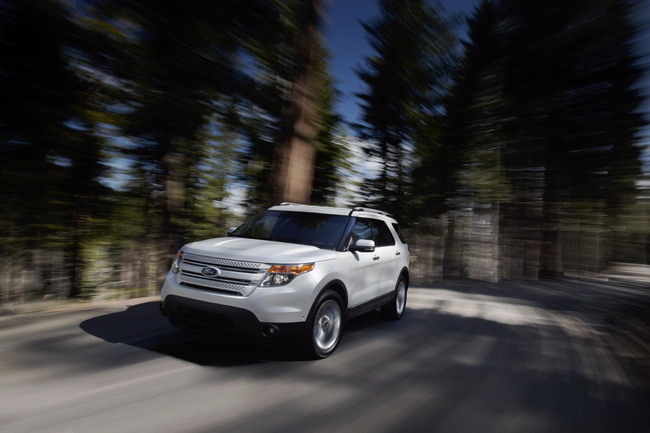  Ford Explorer 2011.  