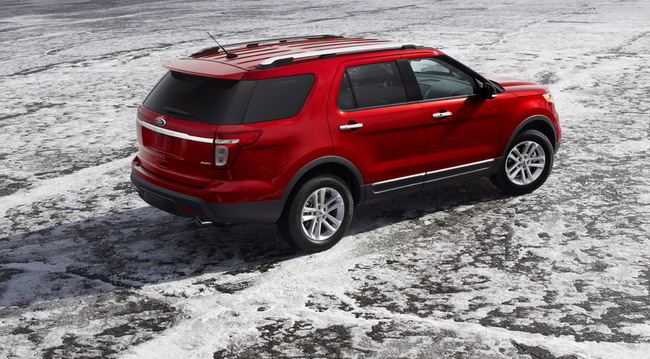  Ford Explorer 2011.  