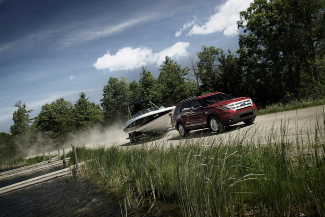  Ford Explorer 2011.  