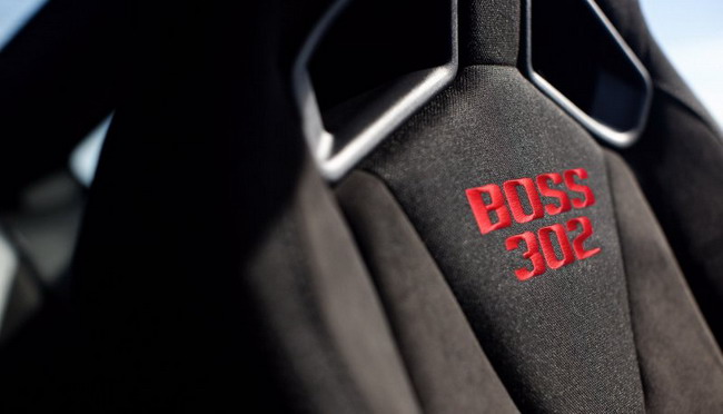 Официальные фото Mustang Boss 302