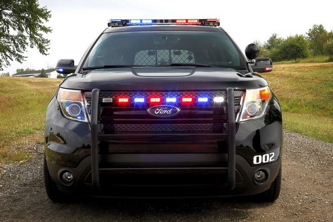 Полицейский Ford Explorer для США