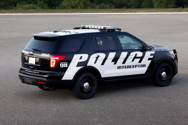 Полицейский Ford Explorer для США