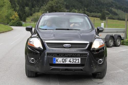 В Германии замечен обновленный Ford Kuga