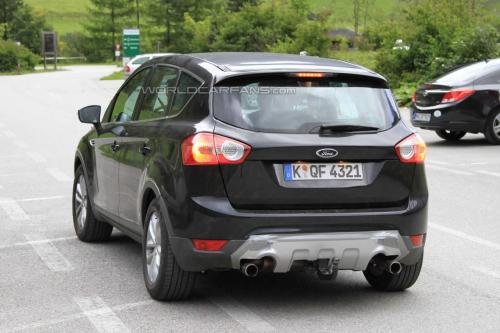 В Германии замечен обновленный Ford Kuga