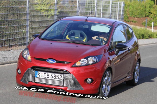 Первые испытания хэтчбека Ford Fiesta ST