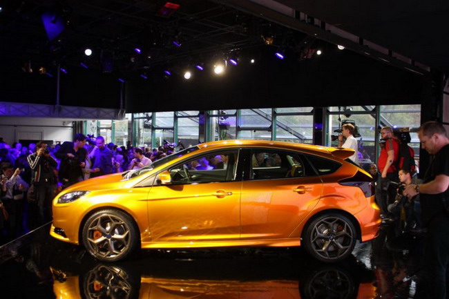 Состоялся показ нового Ford Focus ST
