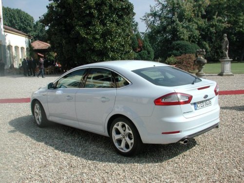 Обновленный Ford Mondeo 2011 универсал