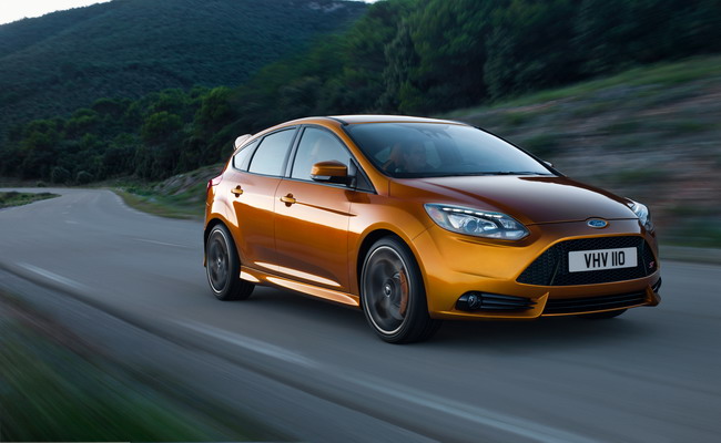 Полный обзор Ford Focus ST 2012