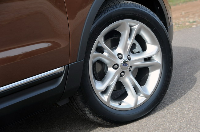Новые фото Ford Explorer 2011