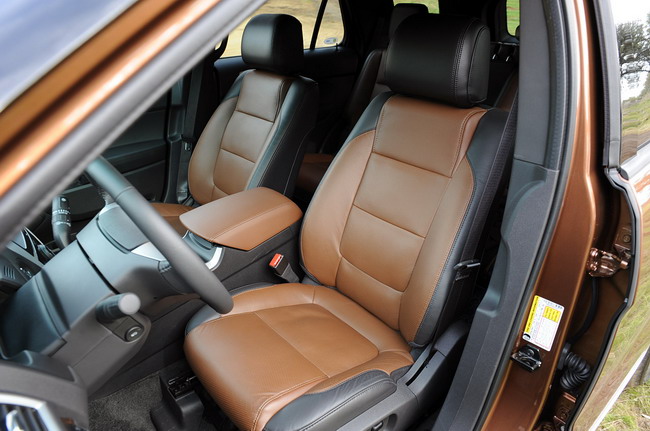 Новые фото Ford Explorer 2011