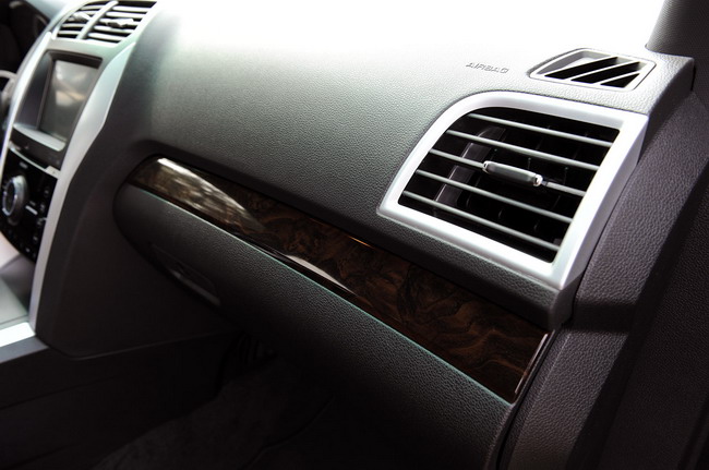 Новые фото Ford Explorer 2011