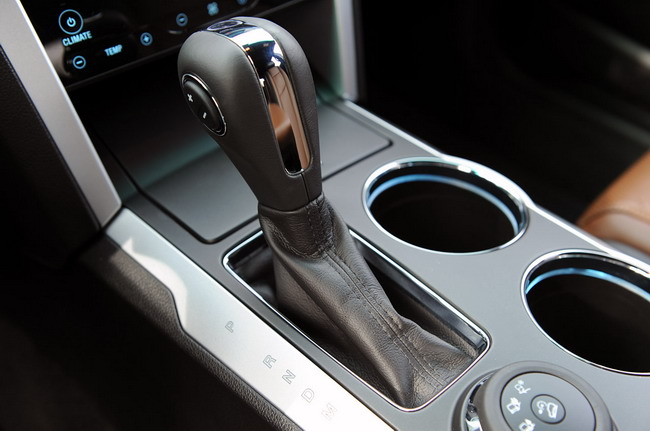 Новые фото Ford Explorer 2011