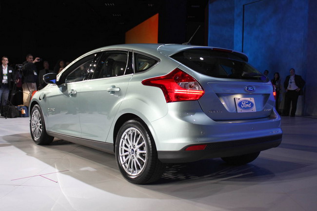 Компания Ford представила Focus Electric