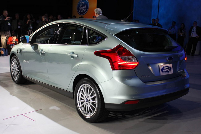 Компания Ford представила Focus Electric