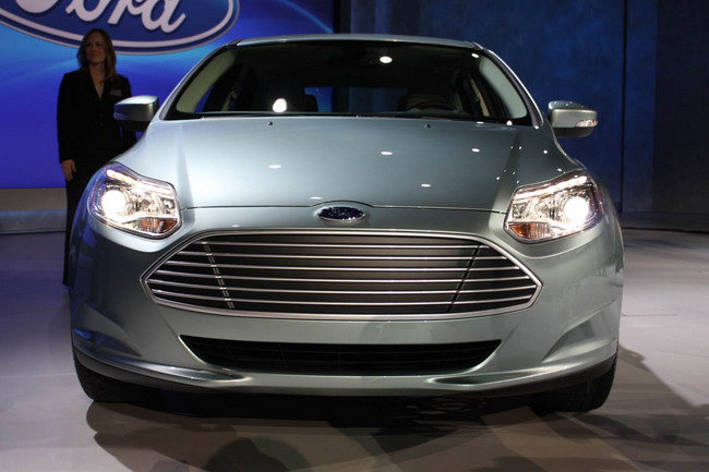 Компания Ford представила Focus Electric