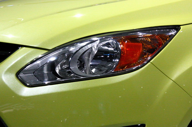 Детройт 2011: Ford C-MAX