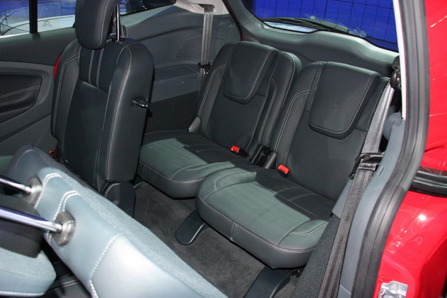 Детройт 2011: Ford C-MAX