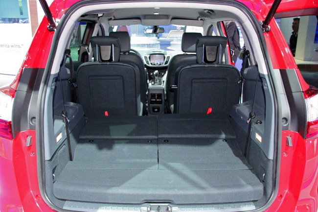 Детройт 2011: Ford C-MAX