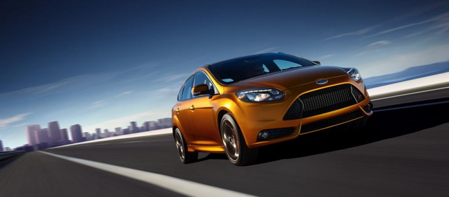 Новые фото Ford Focus ST