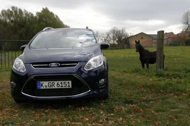 Самая подробная фотогалерея Ford C-MAX