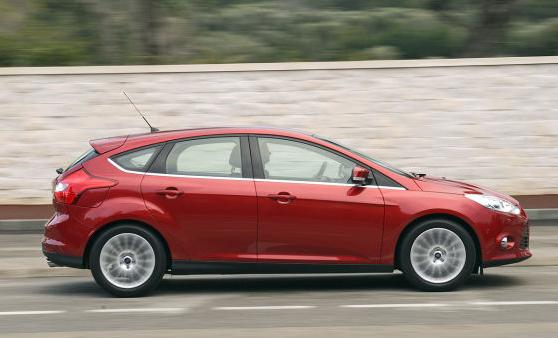 Новый Ford Focus выбирает курс!