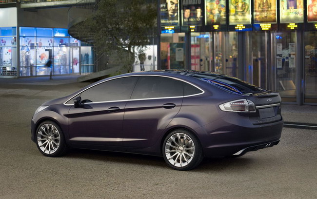 Ford и Sollers выпустят новый седан для России