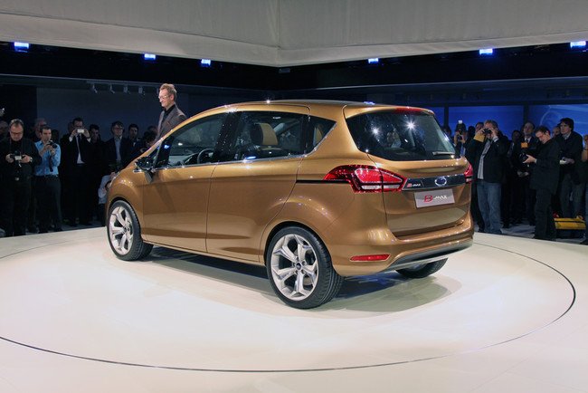 Компания Ford представила новую модель B-MAX