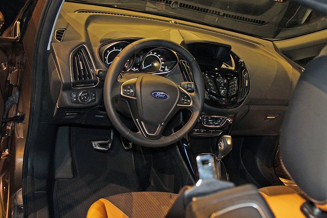 Компания Ford представила новую модель B-MAX