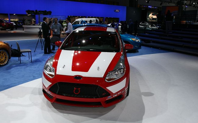 Гонки на Женевском автосалоне 2011