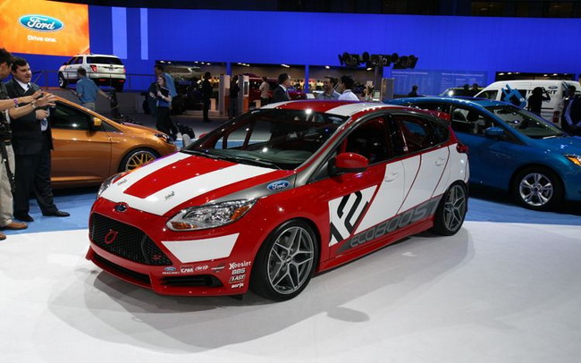 Гонки на Женевском автосалоне 2011