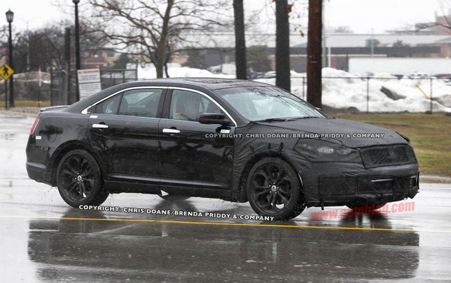 Ford Taurus SHO 2012