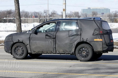 Ford приступил к испытаниям нового кроссовера