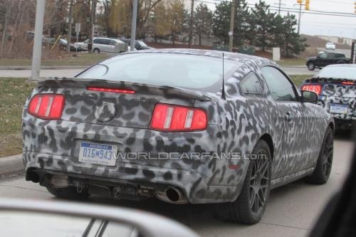 Фотошпионы поймали обновленный Mustang Shelby GT500