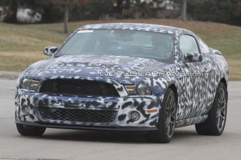 Фотошпионы поймали обновленный Mustang Shelby GT500