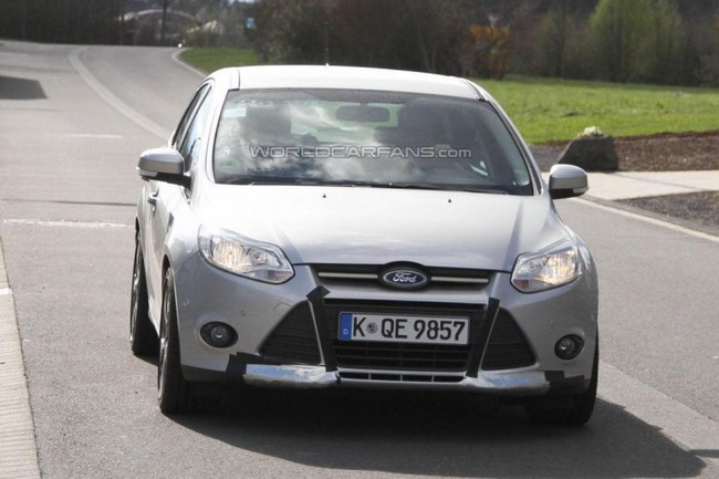 Компания Ford приступила к испытаниям нового Focus ST