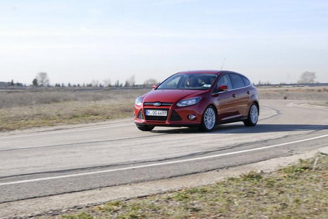 2011 Ford Focus 3 поколения / Тест-драйв