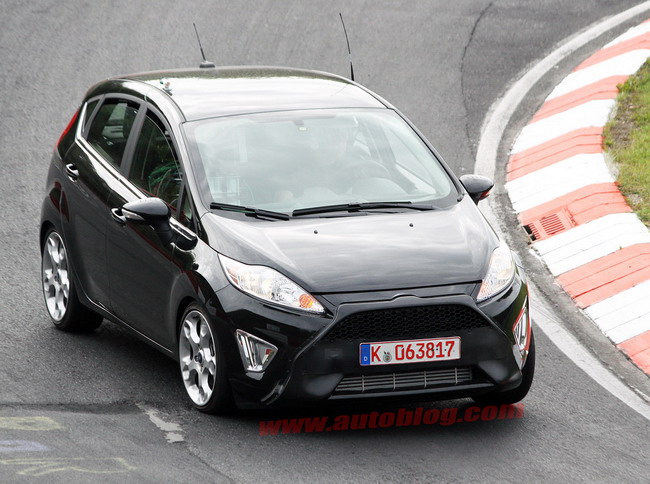 Шпионский выстрел: Ford Fiesta ST