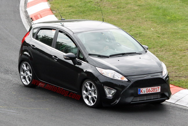 Шпионский выстрел: Ford Fiesta ST