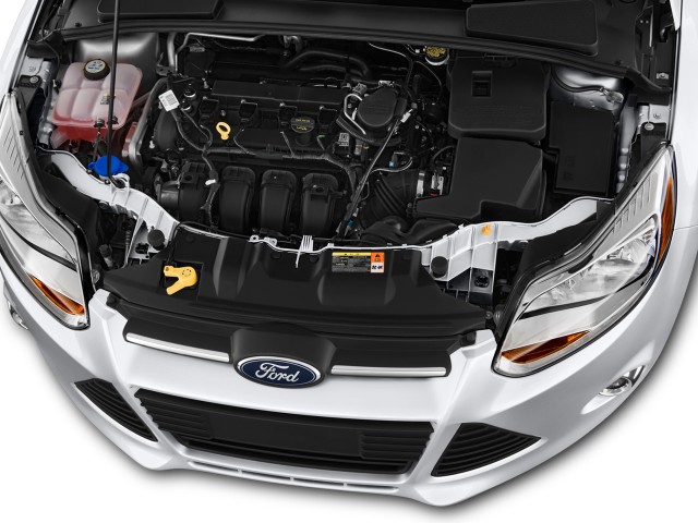 Ford Focus 4-   White