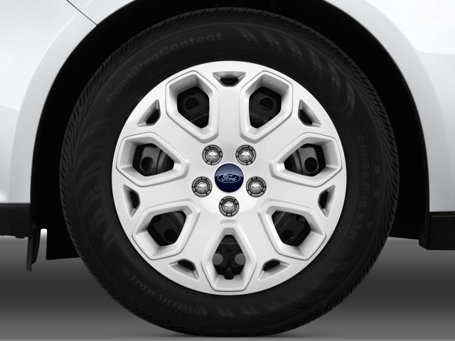 Ford Focus 4-   White