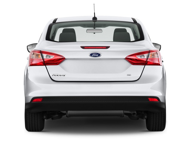 Ford Focus 4-   White
