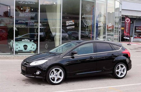    Ford Focus III