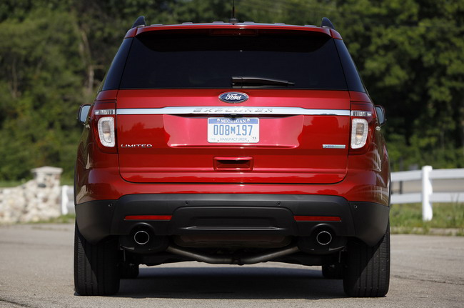 Ford Explorer EcoBoost 2012