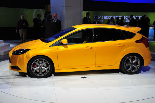   Focus ST 3- 