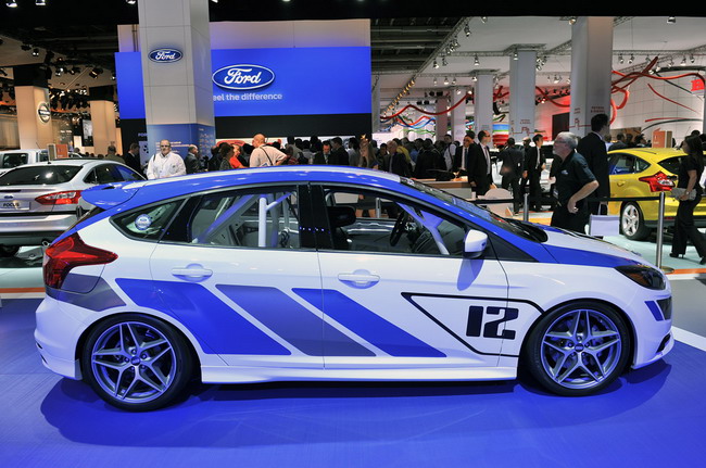Ford Focus ST-R готов к битве