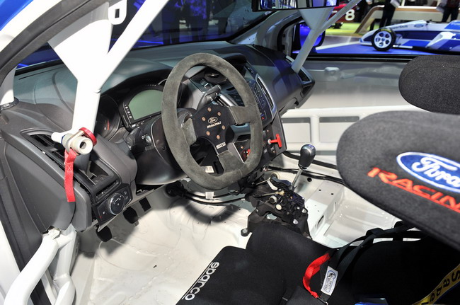 Ford Focus ST-R готов к битве